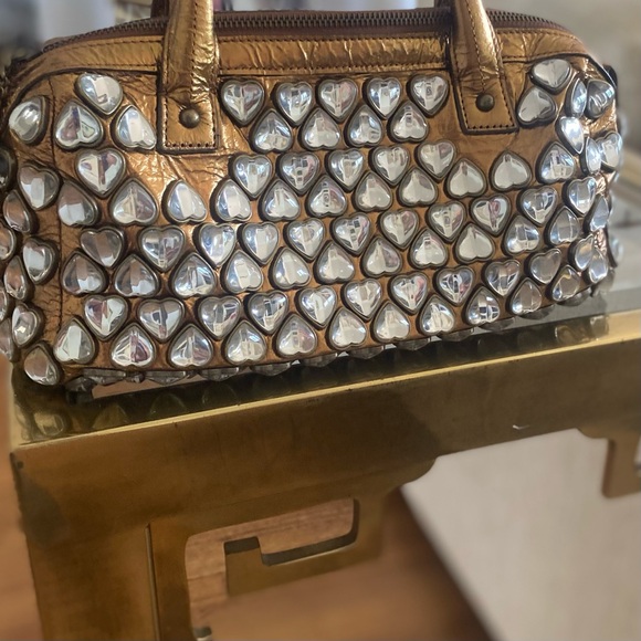 BETSEY JOHNSON Metallic Gold Brown  purse with embellish silver hearts - Picture 3 of 16